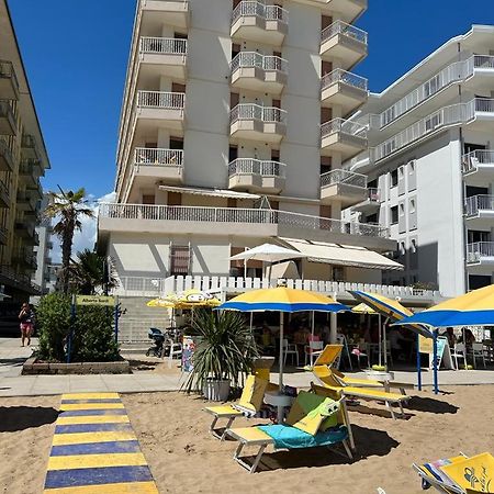 Union Apartments Lido di Jesolo Exterior photo